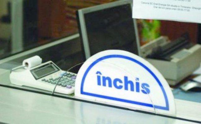 Casieriile Enel, închise de sărbători